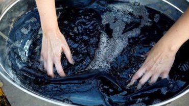 cách nhuộm quần áo đen tại nhà