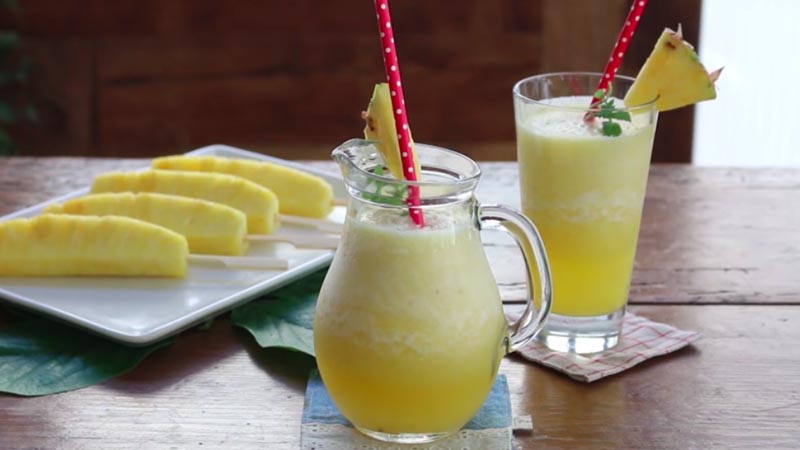 cách làm sinh tố dứa 5