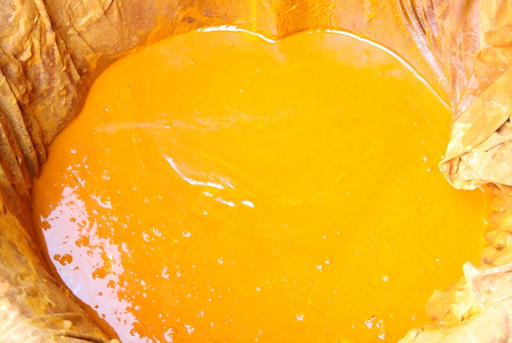 cách làm tinh bột nghệ 5