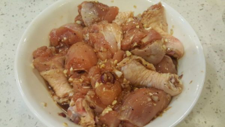 hướng dẩn làm gà kho gừng 3